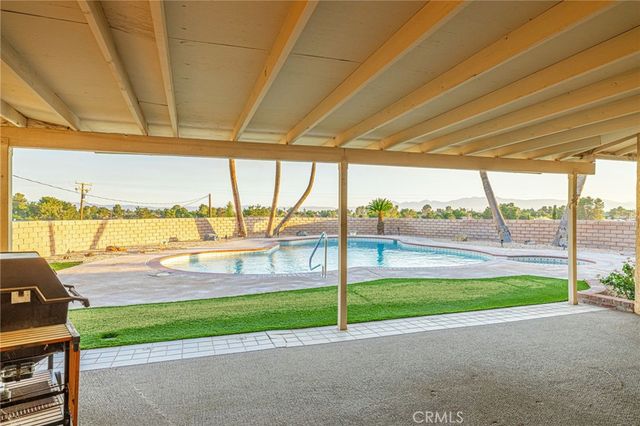19459 Shasta Road, Apple Valley, CA 92307