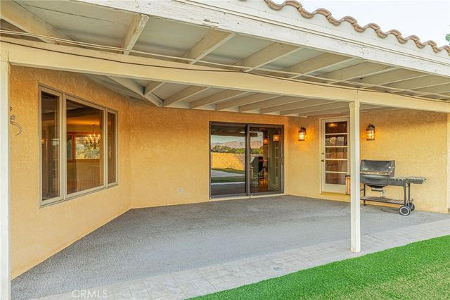 19459 Shasta Road, Apple Valley, CA 92307