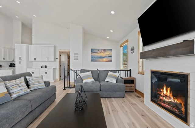 3042 S CHUKAR DR, Garden City, UT 84028