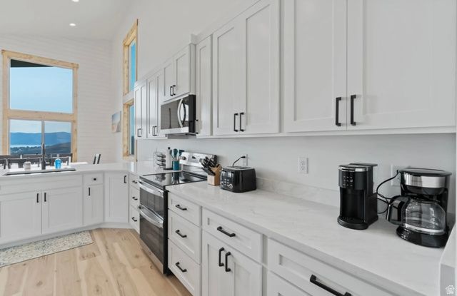 3042 S CHUKAR DR, Garden City, UT 84028