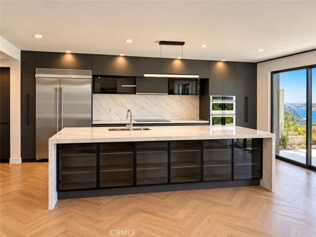 635 Vista Bonita, Newport Beach, CA 92660