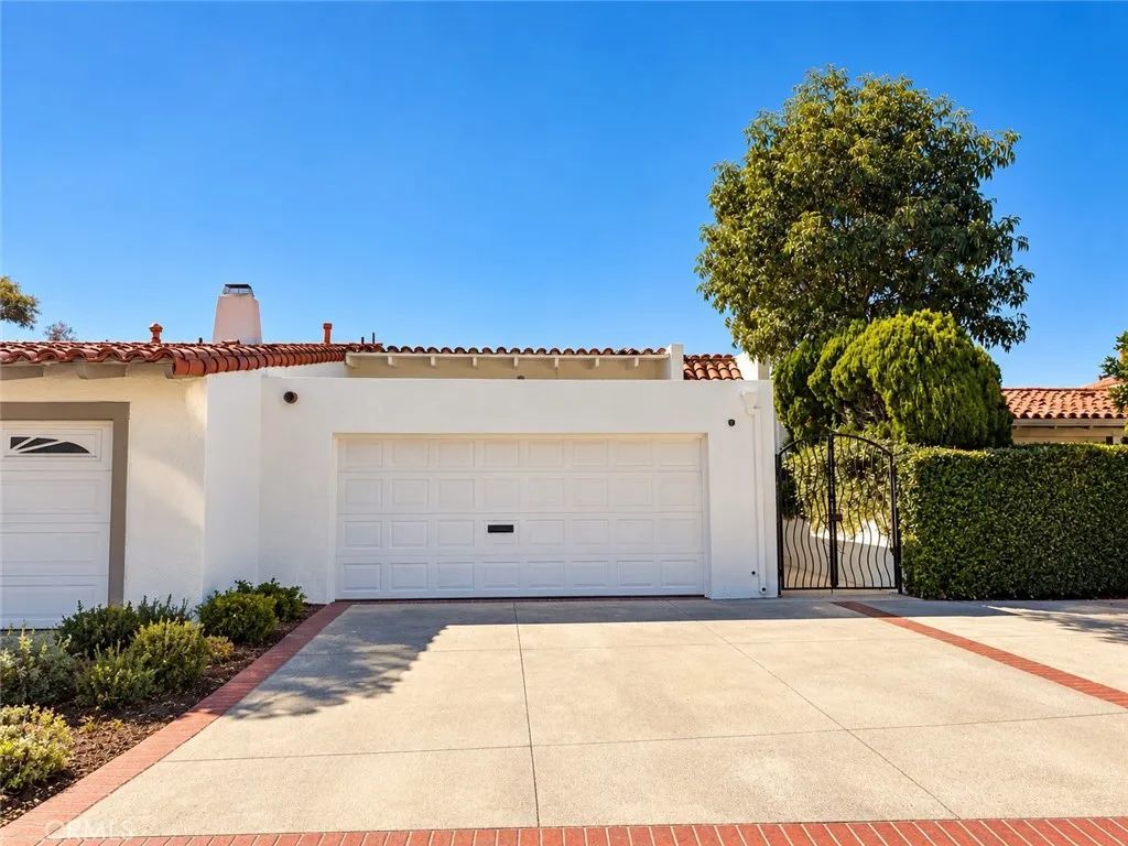 635 Vista Bonita, Newport Beach, CA 92660