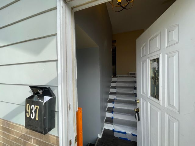 937 N Wood Avenue, Griffith, IN 46319