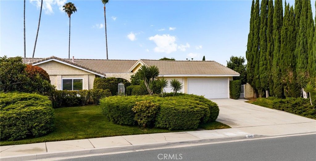 Image 3 of property listing at 1348 Hickory, La Verne, CA 91750