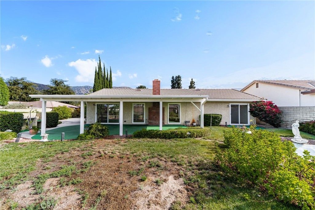 Image 30 of property listing at 1348 Hickory, La Verne, CA 91750