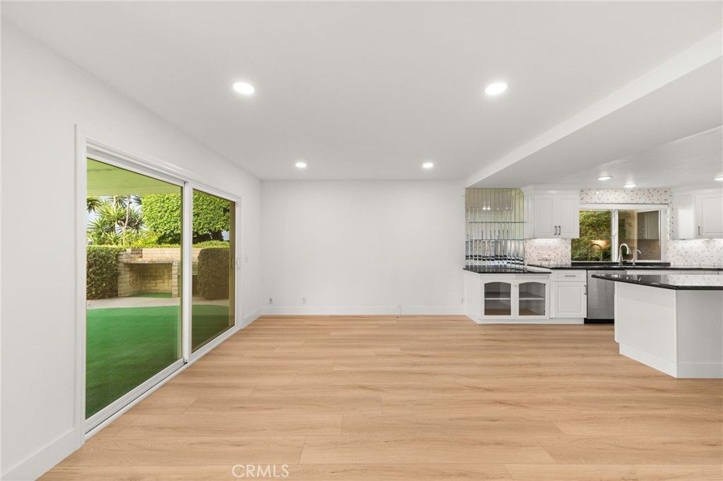Image 9 of property listing at 1348 Hickory, La Verne, CA 91750
