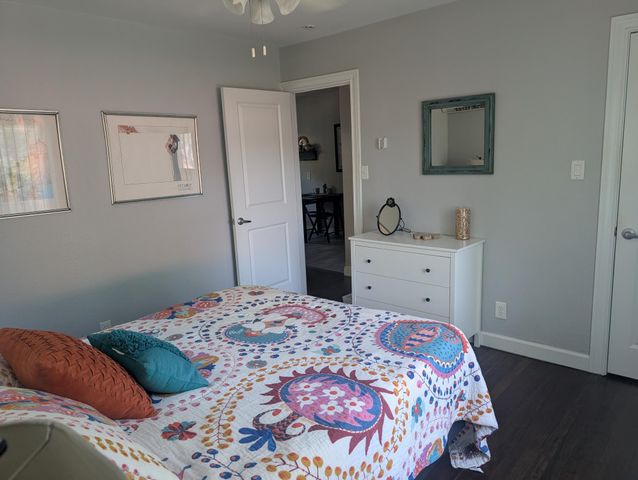 4308 Avenue G Ave B-1, Austin, TX 78751