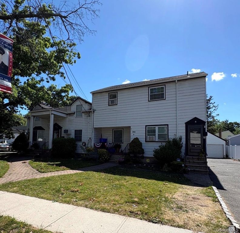 390 Atlantic Avenue, East Rockaway, NY 11518