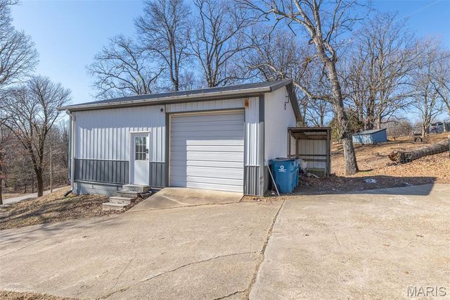 16747 Chalk Bluff Trail, Dexter, MO 63841