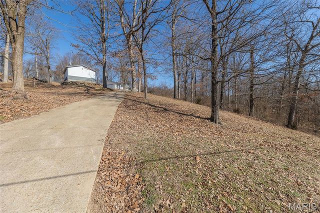 16747 Chalk Bluff Trail, Dexter, MO 63841