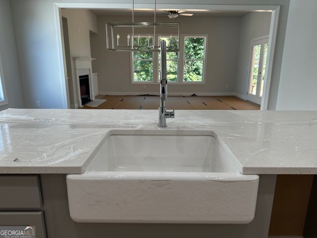 5566 Spring Street, Flowery Branch, GA 30542