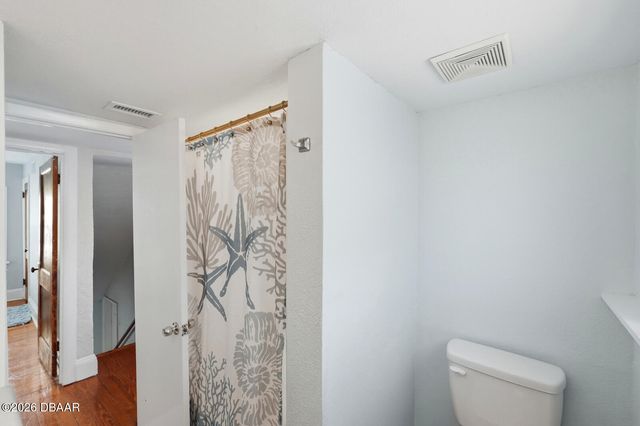 7 Clarendon Court, Daytona Beach, FL 32118