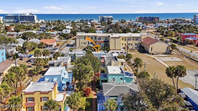 7 Clarendon Court, Daytona Beach, FL 32118