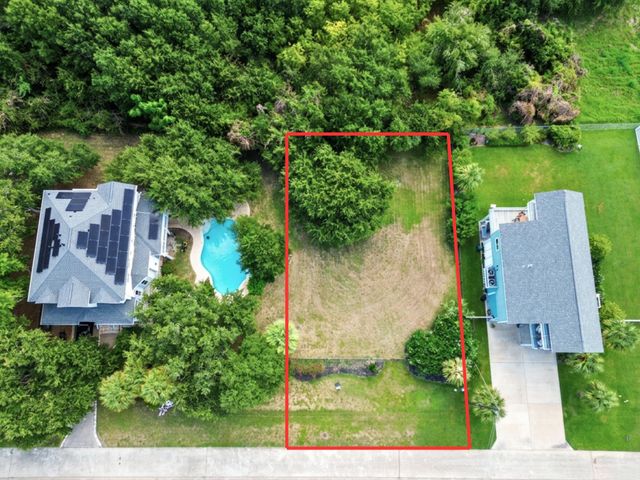 3435 Eckert Drive, Galveston, TX 77554