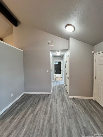 247 Iroquois, San Antonio, TX 78211