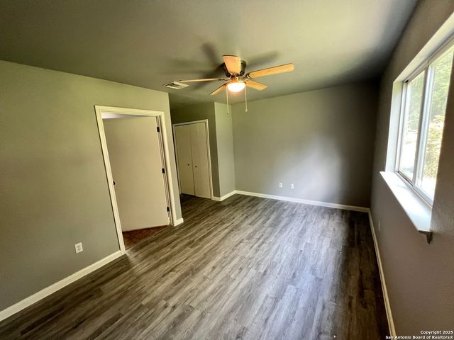 247 Iroquois, San Antonio, TX 78211