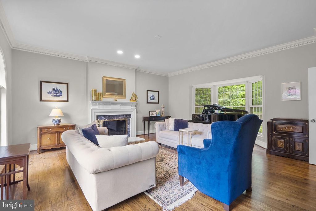 Image 16 of property listing at 650 BRYANTS NURSERY RD, Silver Spring, MD 20905