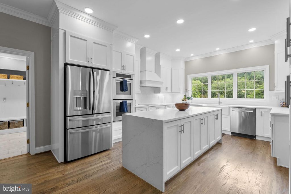Image 21 of property listing at 650 BRYANTS NURSERY RD, Silver Spring, MD 20905
