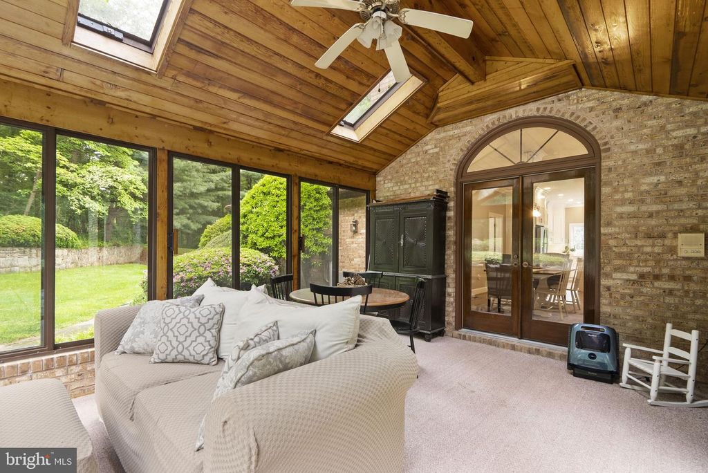 Image 29 of property listing at 650 BRYANTS NURSERY RD, Silver Spring, MD 20905