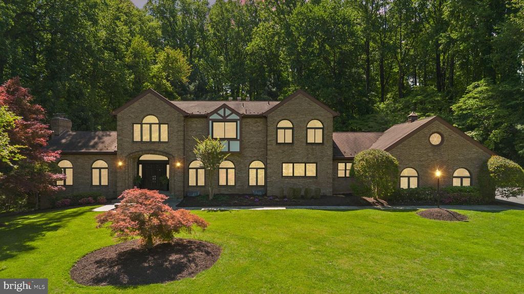 Image 3 of property listing at 650 BRYANTS NURSERY RD, Silver Spring, MD 20905