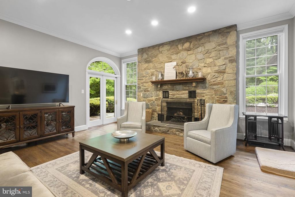 Image 30 of property listing at 650 BRYANTS NURSERY RD, Silver Spring, MD 20905