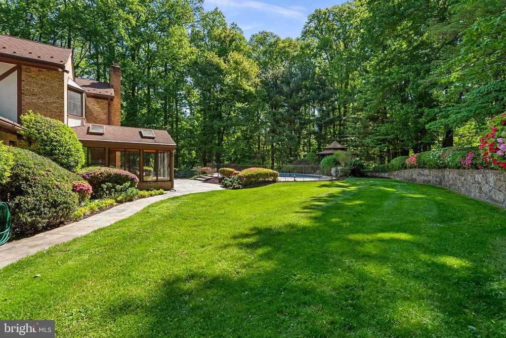 Image 39 of property listing at 650 BRYANTS NURSERY RD, Silver Spring, MD 20905