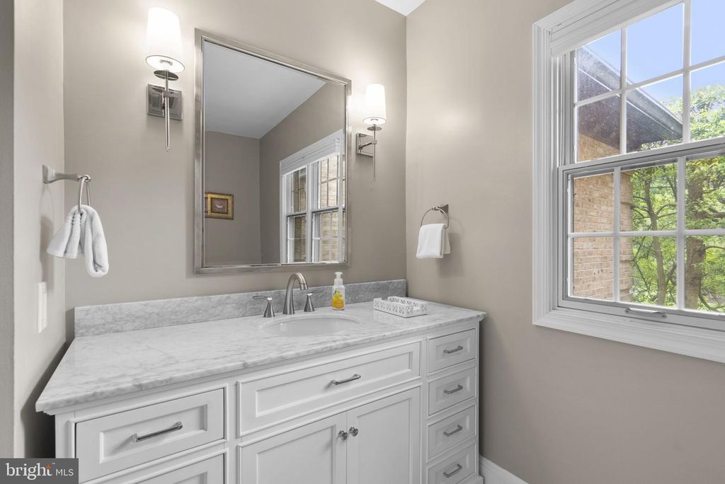 Image 56 of property listing at 650 BRYANTS NURSERY RD, Silver Spring, MD 20905