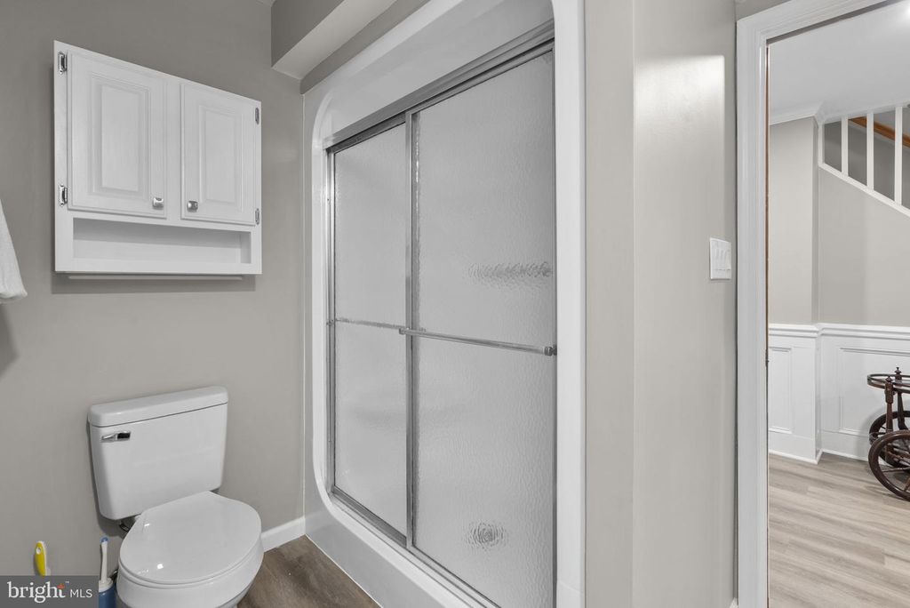 Image 60 of property listing at 650 BRYANTS NURSERY RD, Silver Spring, MD 20905
