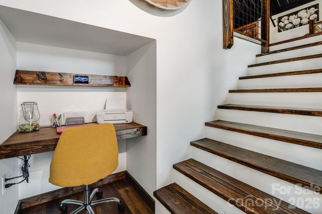 4530 Double Island Road, Green Mountain, NC 28740