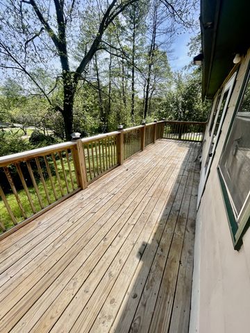 137 Kenmore Ave, Winchester, TN 37398