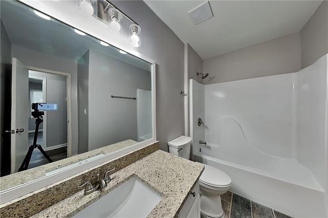 304 Winchester Way, Woodstock, GA 30188