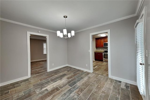 304 Winchester Way, Woodstock, GA 30188