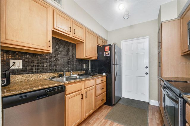 225 E NEW HAMPSHIRE STREET 7, Orlando, FL 32804