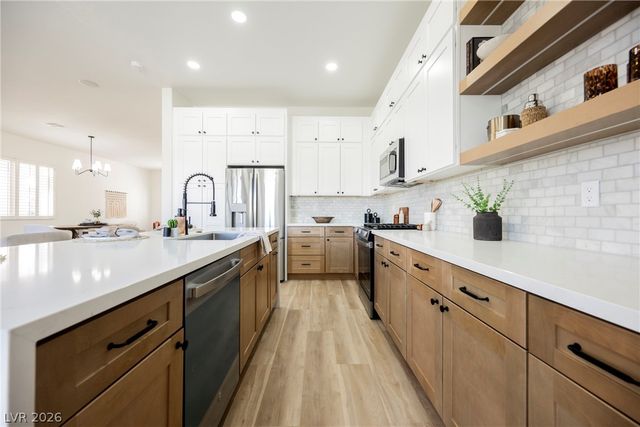 5004 Wayfaring Tree Avenue, Las Vegas, NV 89131