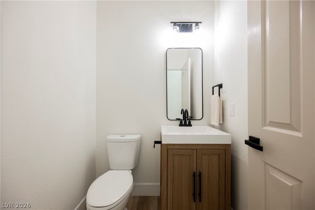 5004 Wayfaring Tree Avenue, Las Vegas, NV 89131