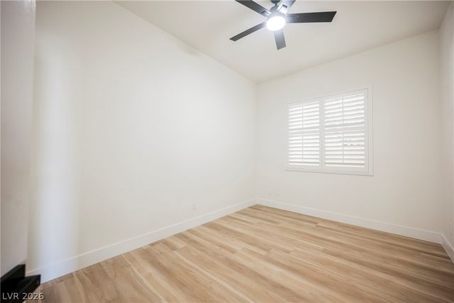 5004 Wayfaring Tree Avenue, Las Vegas, NV 89131