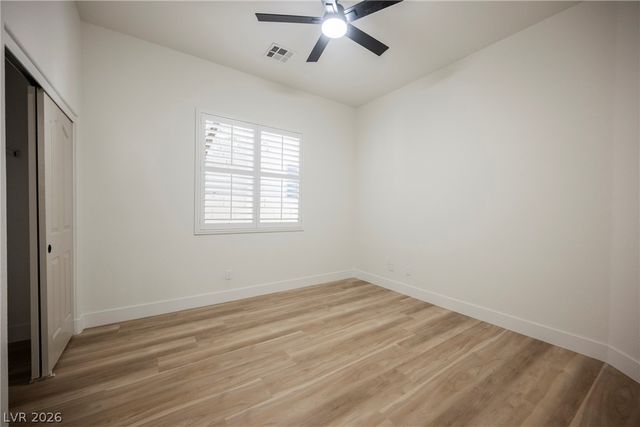 5004 Wayfaring Tree Avenue, Las Vegas, NV 89131