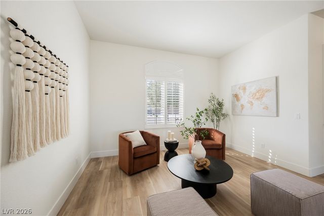 5004 Wayfaring Tree Avenue, Las Vegas, NV 89131