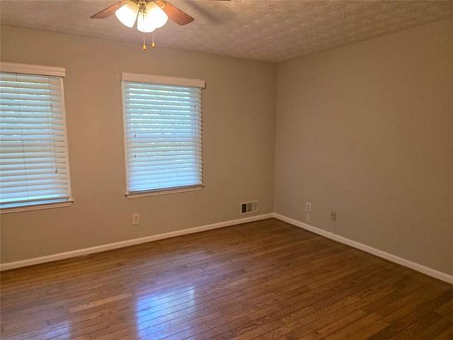 1695 Underwood Drive, Conyers, GA 30013