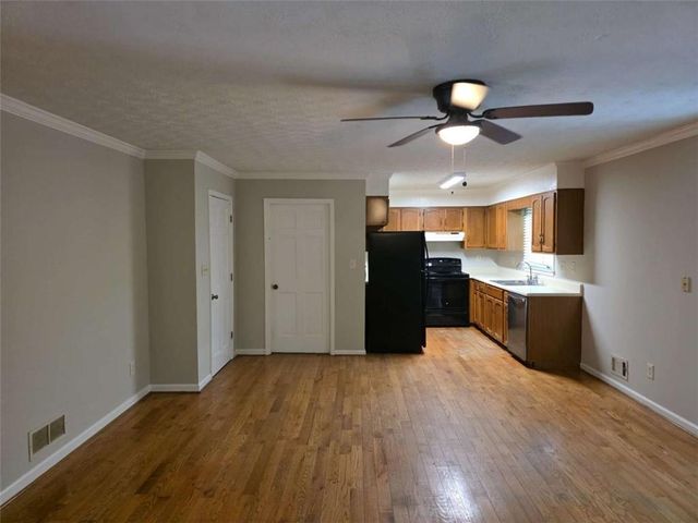 1695 Underwood Drive, Conyers, GA 30013