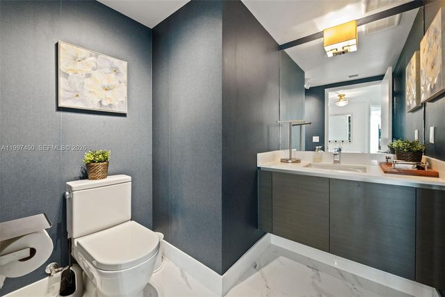 330 Sunny Isles Blvd 5-2102, Sunny Isles Beach, FL 33160