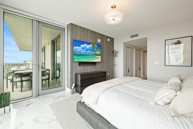 330 Sunny Isles Blvd 5-2102, Sunny Isles Beach, FL 33160