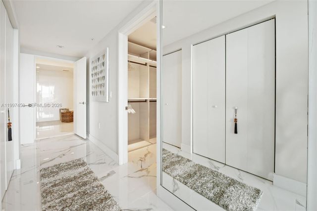330 Sunny Isles Blvd 5-2102, Sunny Isles Beach, FL 33160