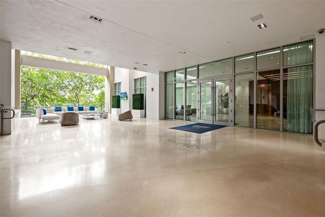 330 Sunny Isles Blvd 5-2102, Sunny Isles Beach, FL 33160