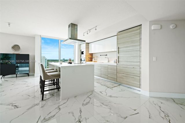 330 Sunny Isles Blvd 5-2102, Sunny Isles Beach, FL 33160
