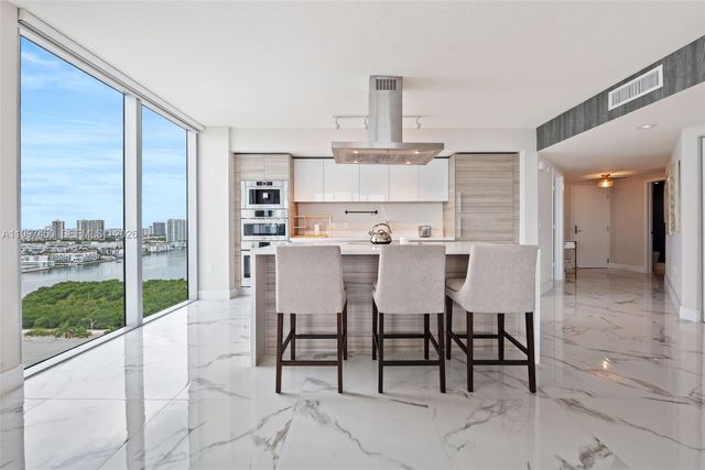 330 Sunny Isles Blvd 5-2102, Sunny Isles Beach, FL 33160