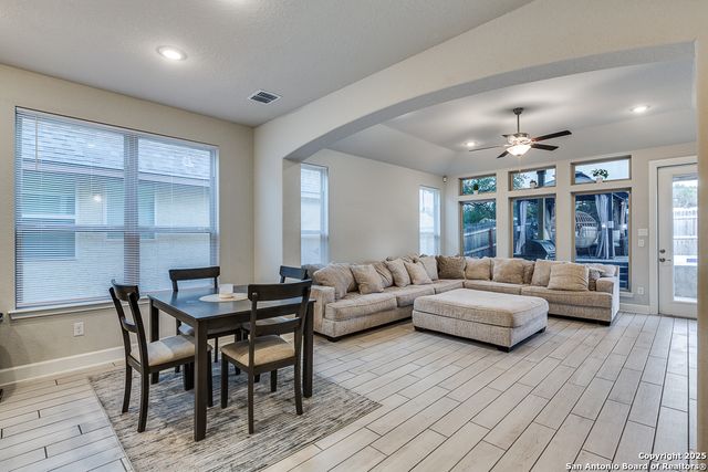 8514 Glass Gem, San Antonio, TX 78249