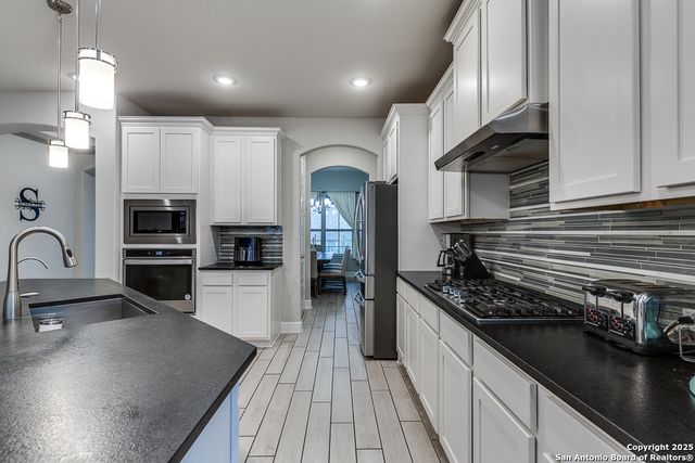 8514 Glass Gem, San Antonio, TX 78249