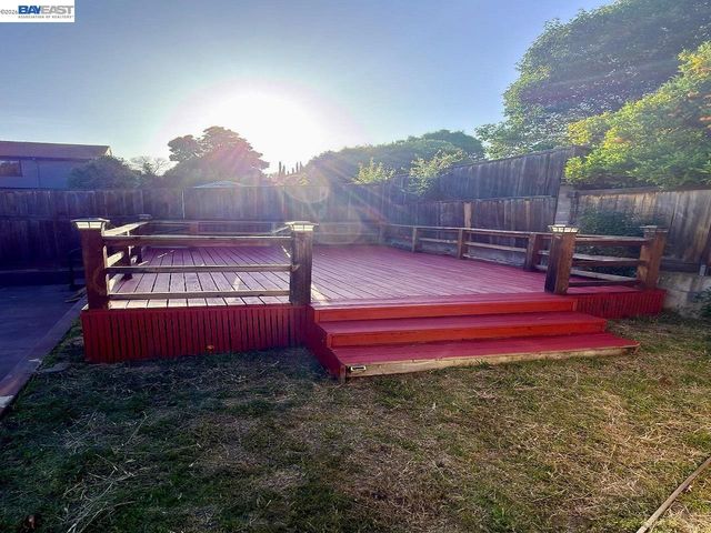 4256 Seven Hills Road, Castro Valley, CA 94546