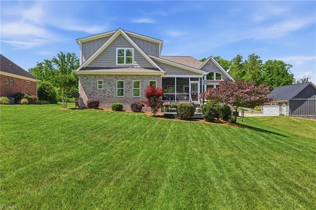 639 Lissara Lodge Drive, Lewisville, NC 27023